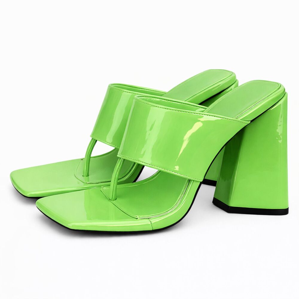 LEMONADE AUGUSTINE LIME GREEN TRIANGLE HEEL SQUARE TOE TONG HEELS SIZE 7